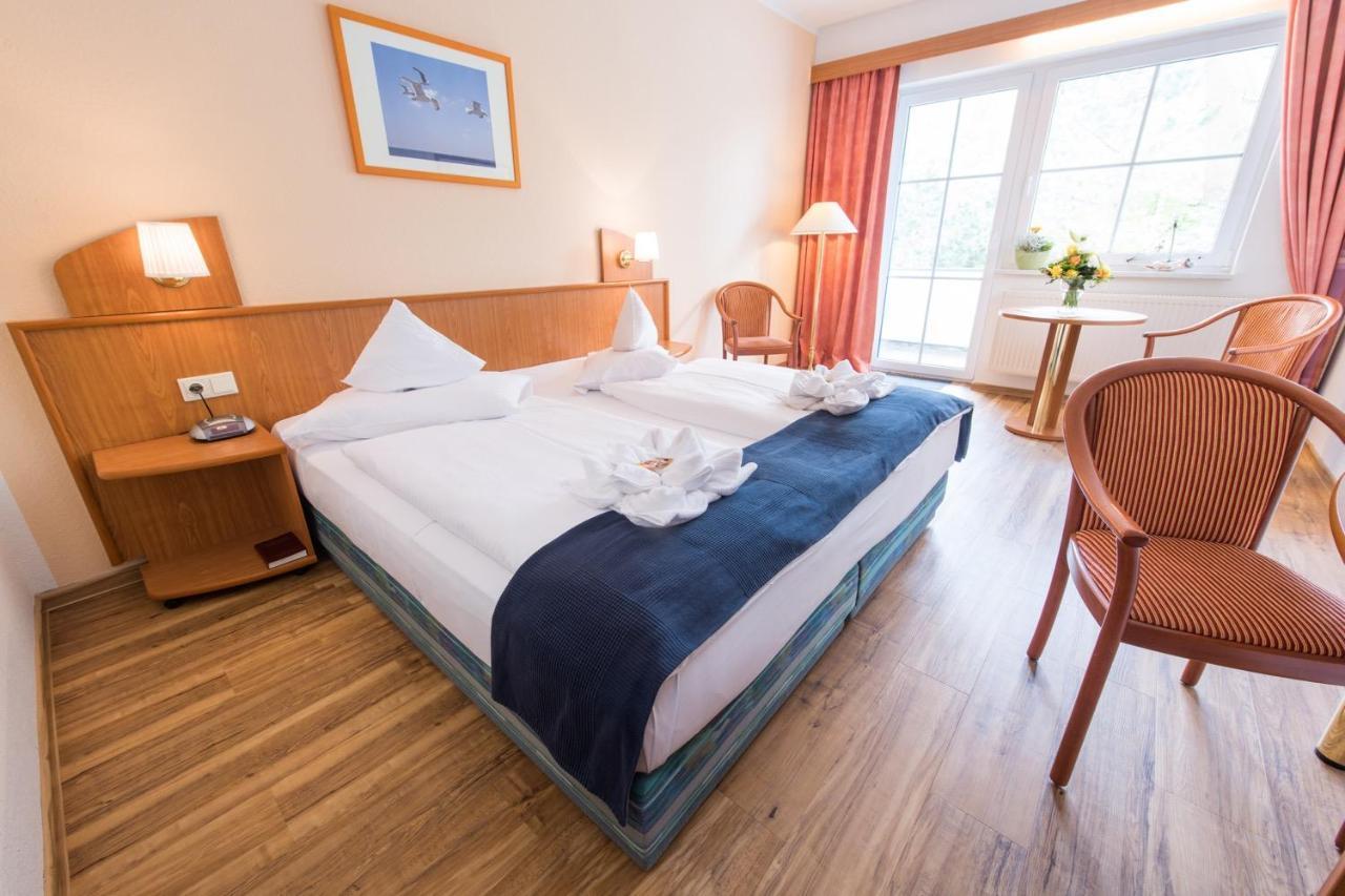 Hotel Ostseewoge 格拉尔-米里茨 外观 照片